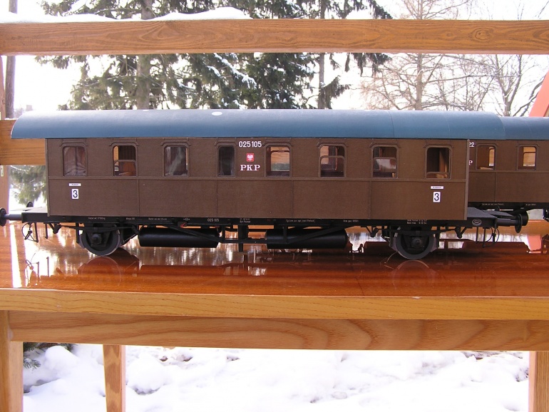 64009