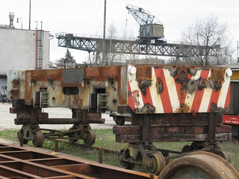 Lokomotiva T211 (701) - fotografie p�edlohy