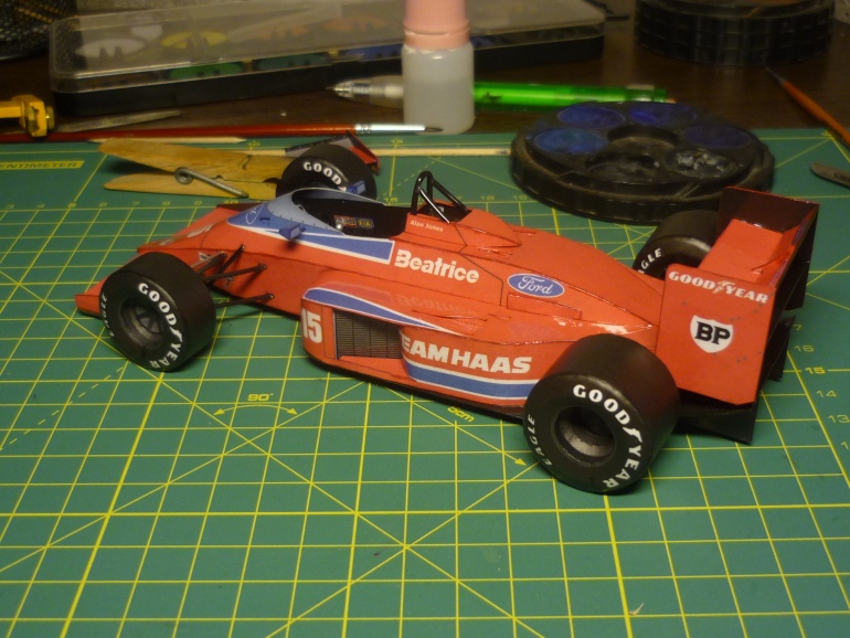 Lola Haas THL-2 / A.Jones /1986 (Plná velikost v novém okně) Lola Haas THL-2 / A.Jones /1986