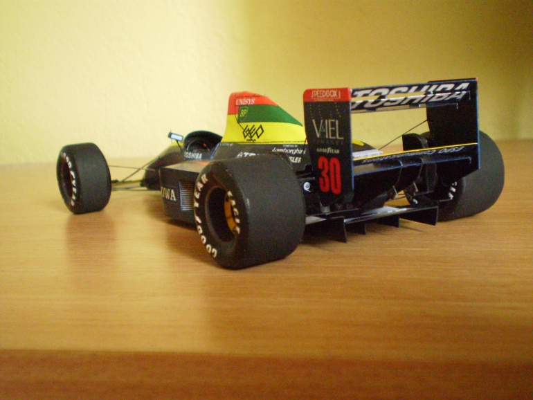 Lola Larrouse LC 90 Aguri Suzuki 1990 (Plná velikost v novém okně) Lola Larrouse LC 90 Aguri Suzuki 1990