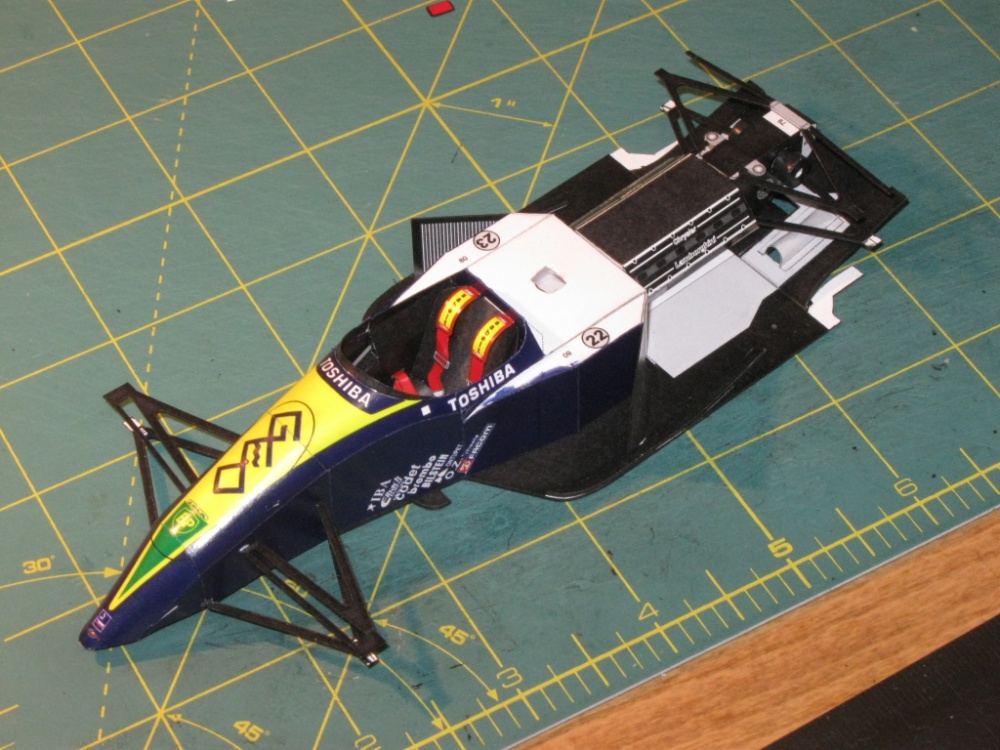 Lola Larrousse LC-90, E. Bernard, GP Great Britain 1990 - beta (Plná velikost v novém okně) Lola Larrousse LC-90, E. Bernard, GP Great Britain 1990 - beta