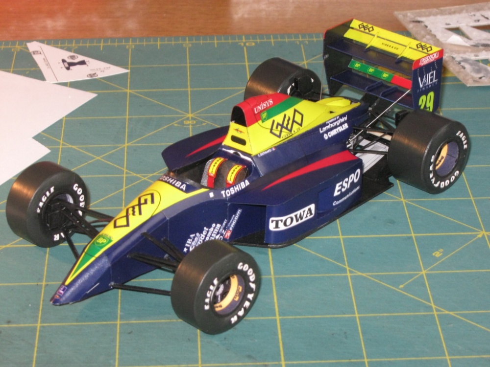 Lola Larrousse LC-90, E. Bernard, GP Great Britain 1990 - beta (Plná velikost v novém okně) Lola Larrousse LC-90, E. Bernard, GP Great Britain 1990 - beta