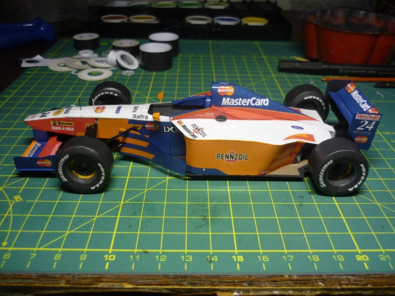 Lola T 97/30 / V.Sospiri / 1997 (Plná velikost v novém okně) Lola T 97/30 / V.Sospiri / 1997