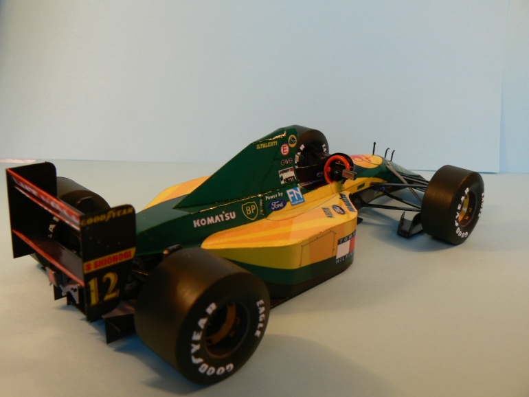 LOTUS 107,1992-VC KANADY,Johnny Herbert (Plná velikost v novém okně) LOTUS 107,1992-VC KANADY,Johnny Herbert