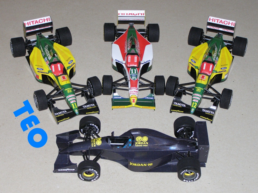 Lotus 107B (Plná velikost v novém okně) Lotus 107B