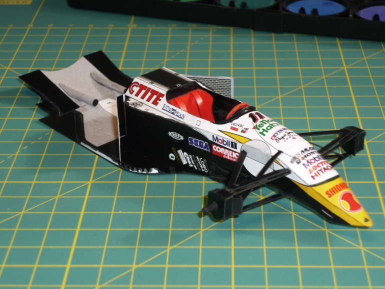 Lotus 107C / P.Lamy / 1994 (Plná velikost v novém okně) Lotus 107C / P.Lamy / 1994