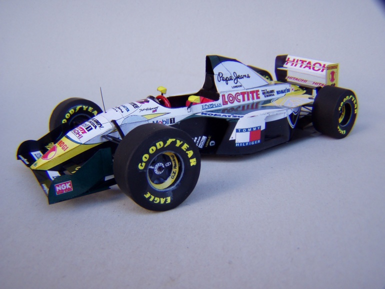 Lotus 107C, 1994, J. Herbert, GP San Marina (Plná velikost v novém okně) Lotus 107C, 1994, J. Herbert, GP San Marina