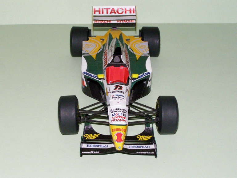 Lotus 107C (Plná velikost v novém okně) Lotus 107C