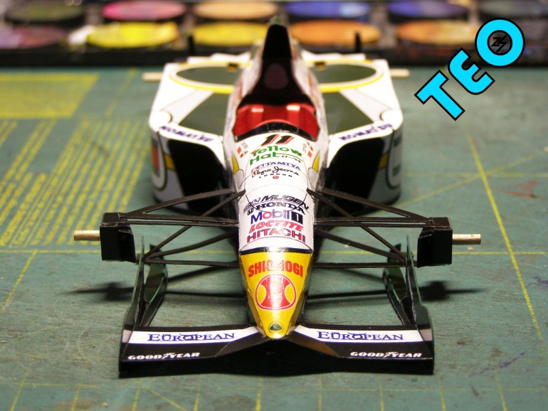 Lotus 107C (Plná velikost v novém okně) Lotus 107C