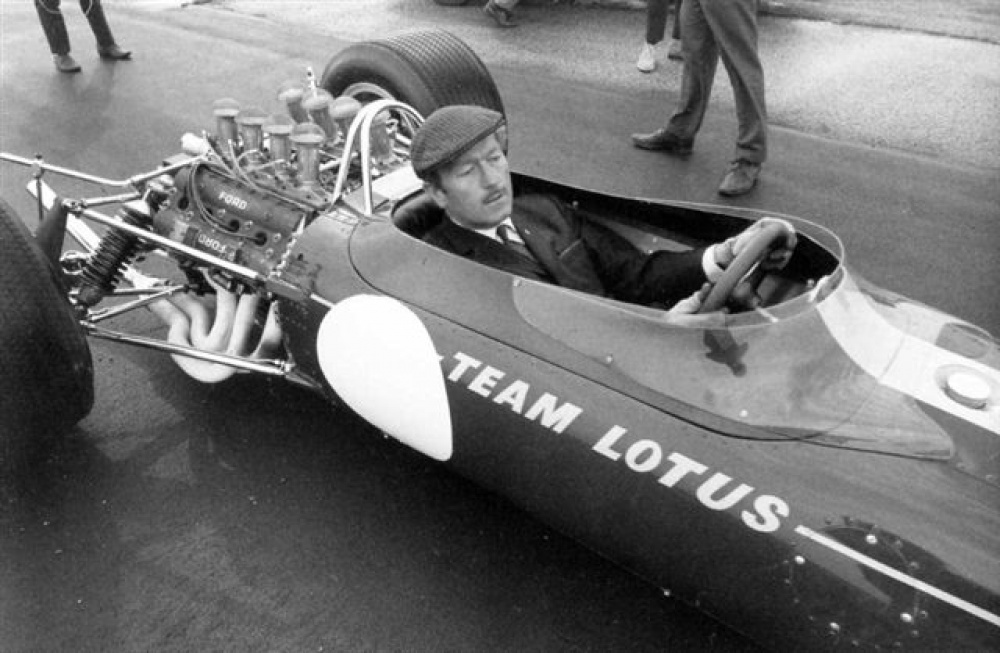 Lotus 49