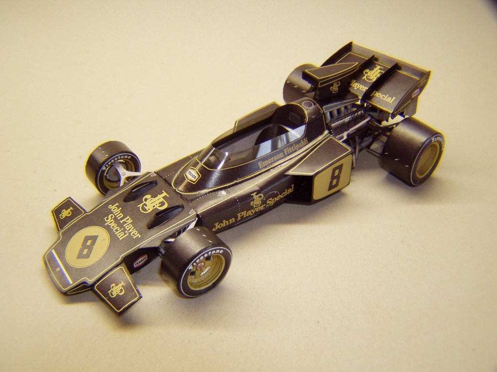 Lotus 72D, 1972, E. Fittipaldi (Plná velikost v novém okně) Lotus 72D, 1972, E. Fittipaldi