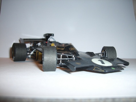 Lotus 72 D