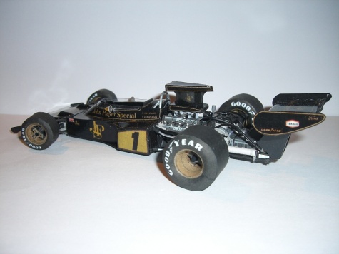 Lotus 72 D