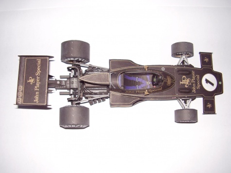 LOTUS 72D
