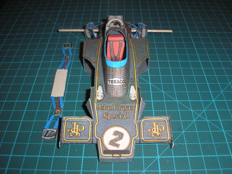 Lotus 72D (Plná velikost v novém okně) Lotus 72D