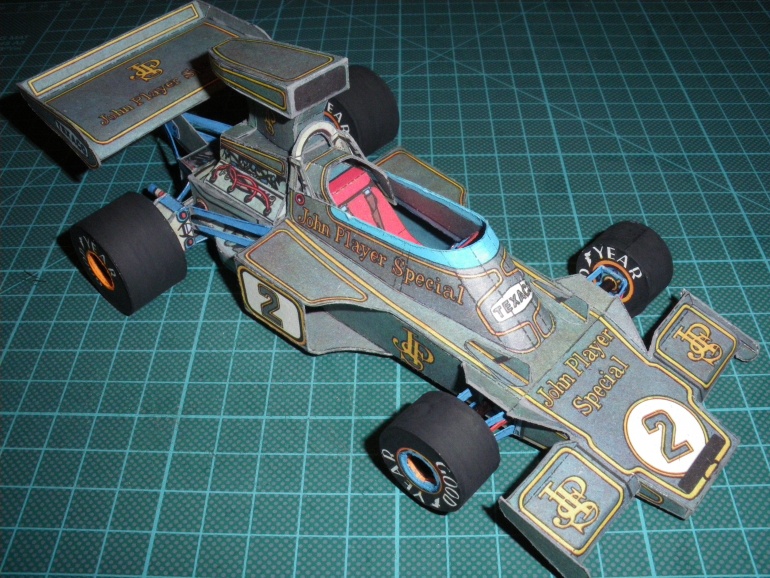 Lotus 72D (Plná velikost v novém okně) Lotus 72D