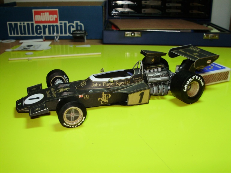 Lotus 72D (Plná velikost v novém okně) Lotus 72D