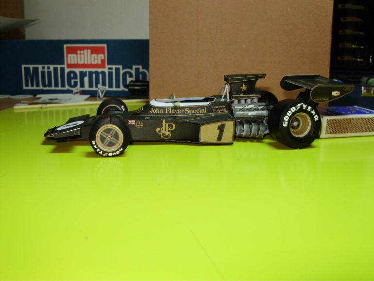 Lotus 72D (Plná velikost v novém okně) Lotus 72D