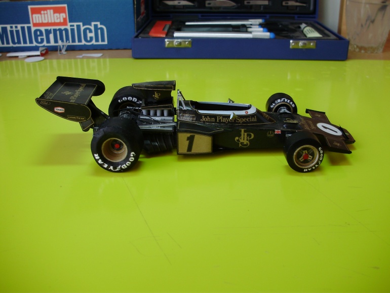 Lotus 72D (Plná velikost v novém okně) Lotus 72D