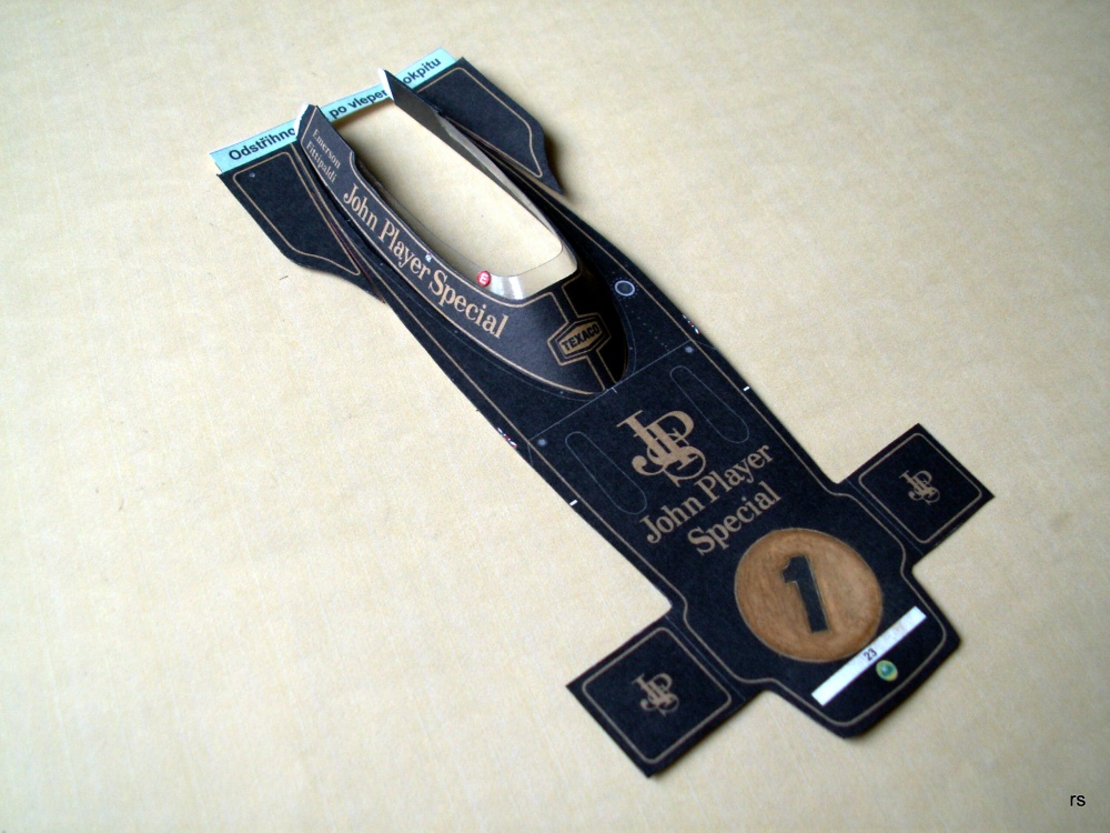 Lotus 72D (Plná velikost v novém okně) Lotus 72D