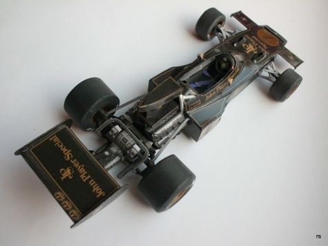 Lotus 72D