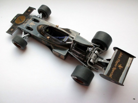 Lotus 72D