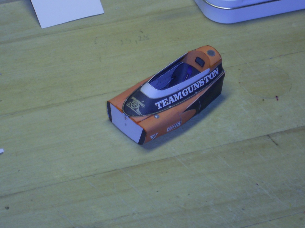 LOTUS 72E Eddie Keizan 1975 (Plná velikost v novém okně) LOTUS 72E Eddie Keizan 1975