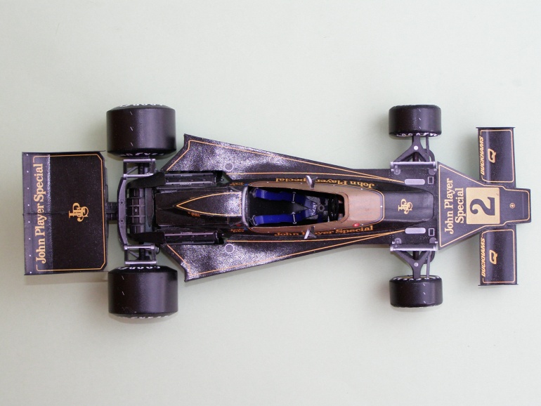 Lotus 76 (Plná velikost v novém okně) Lotus 76