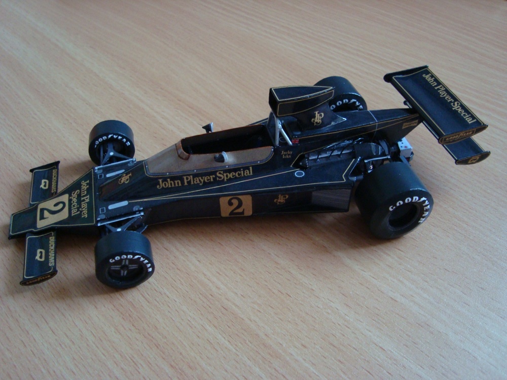 Lotus 76 - 1974 - Jacky Ickx (Plná velikost v novém okně) Lotus 76 - 1974 - Jacky Ickx
