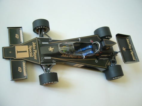 Lotus 76