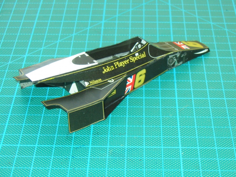 Lotus 77 (Plná velikost v novém okně) Lotus 77