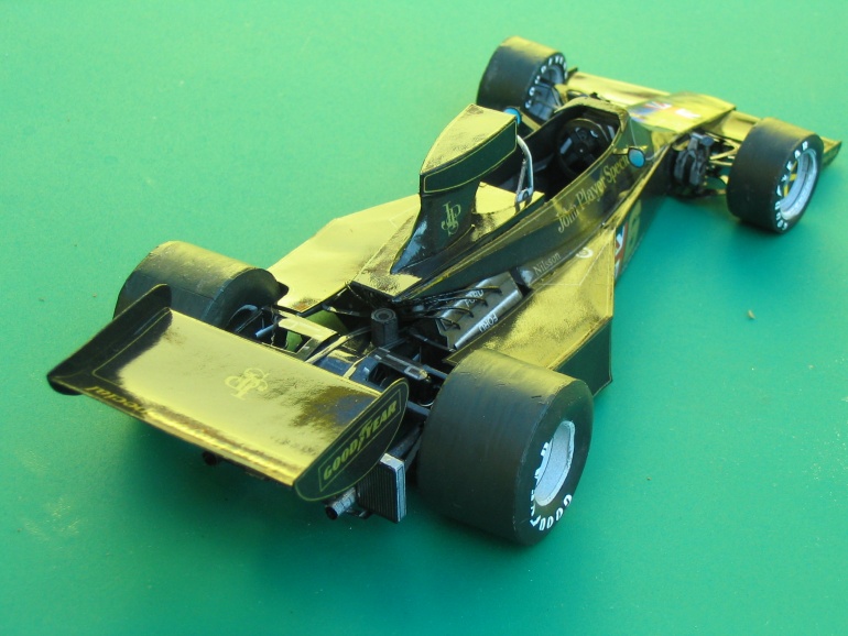 Lotus 77 (Plná velikost v novém okně) Lotus 77