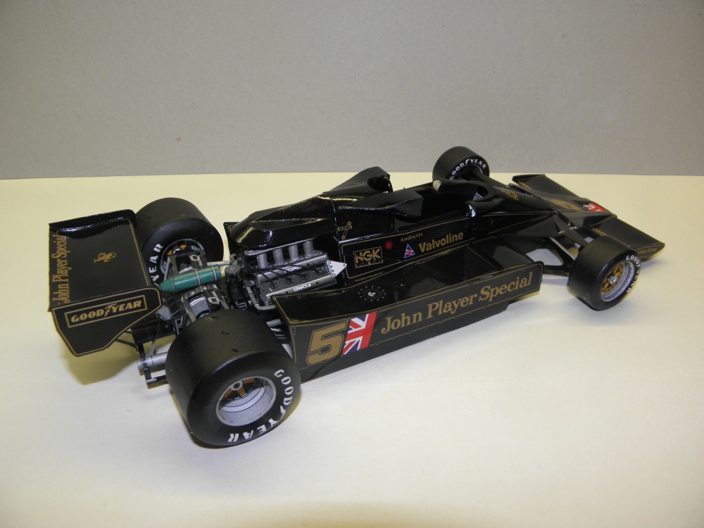 Lotus 78, 1977, M. Andretti (Plná velikost v novém okně) Lotus 78, 1977, M. Andretti