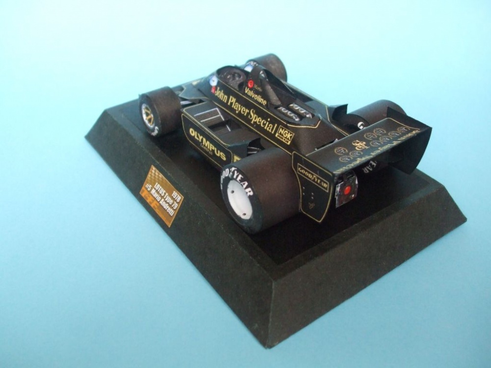 Lotus 79 (Plná velikost v novém okně) Lotus 79