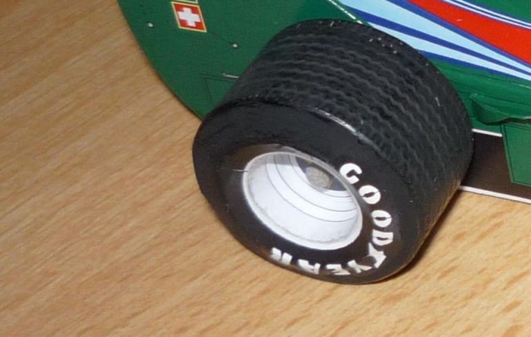 Lotus 80 (Plná velikost v novém okně) Lotus 80