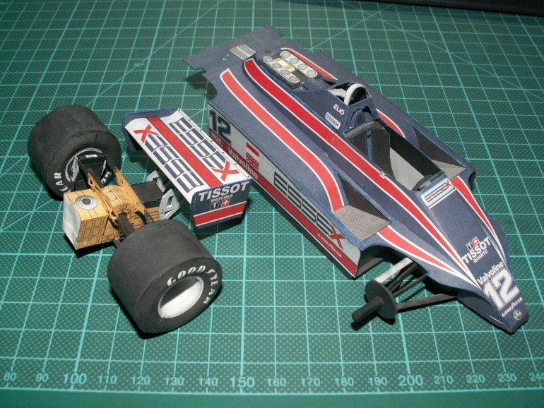 Lotus 81 (Plná velikost v novém okně) Lotus 81