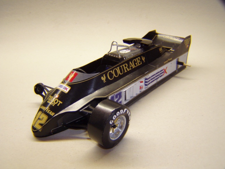 Lotus 88B, 1981, N. Mansell (Plná velikost v novém okně) Lotus 88B, 1981, N. Mansell