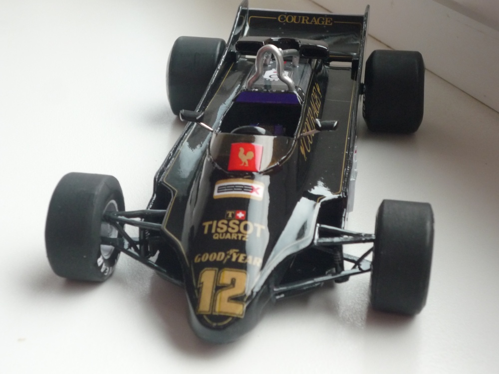 Lotus 88B (Plná velikost v novém okně) Lotus 88B