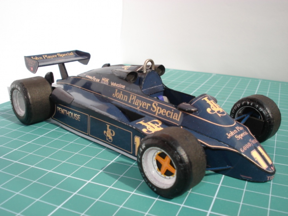 LOTUS 91  Austrian GP 1982
