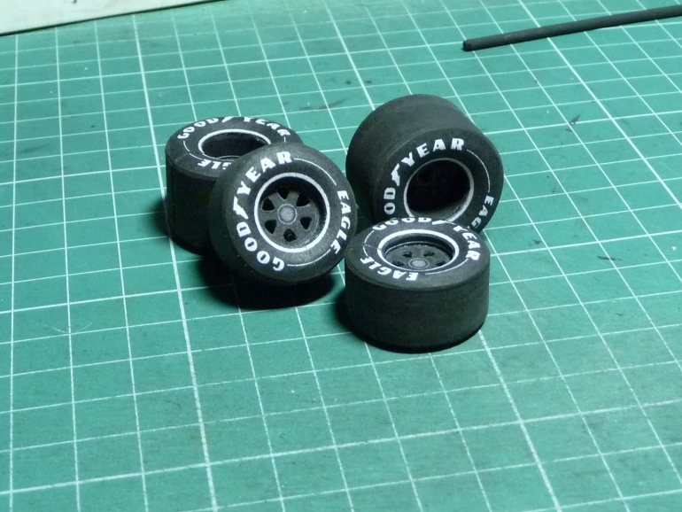 Lotus 98 T (Plná velikost v novém okně) Lotus 98 T