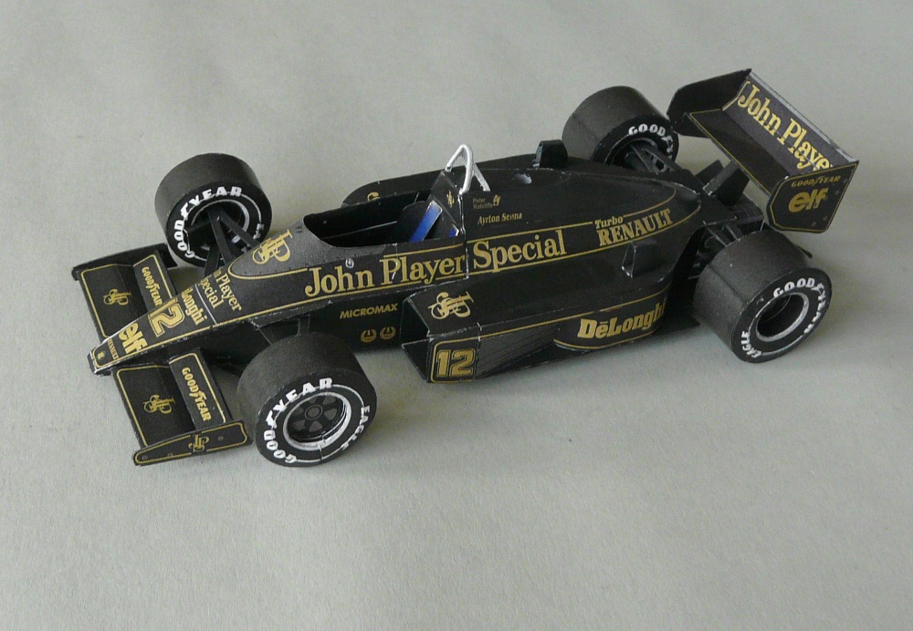 Lotus 98T (Plná velikost v novém okně) Lotus 98T