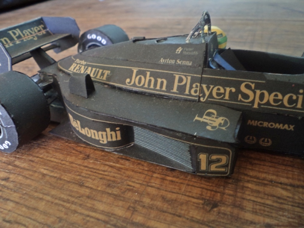 Lotus 98T 1986 Ayrton Senna (Plná velikost v novém okně) Lotus 98T 1986 Ayrton Senna