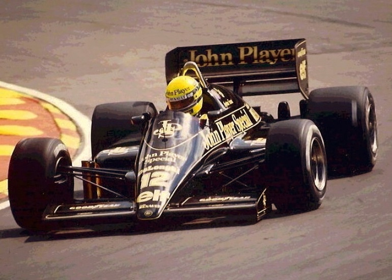 Lotus 98T (Plná velikost v novém okně) Lotus 98T