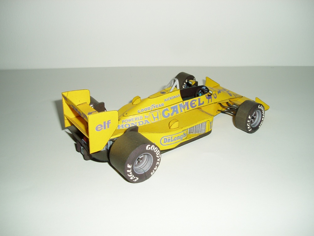Lotus 99T Honda (Plná velikost v novém okně) Lotus 99T Honda