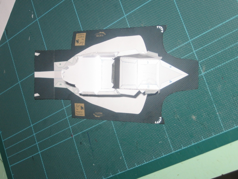 Lotus E20 (Plná velikost v novém okně) Lotus E20