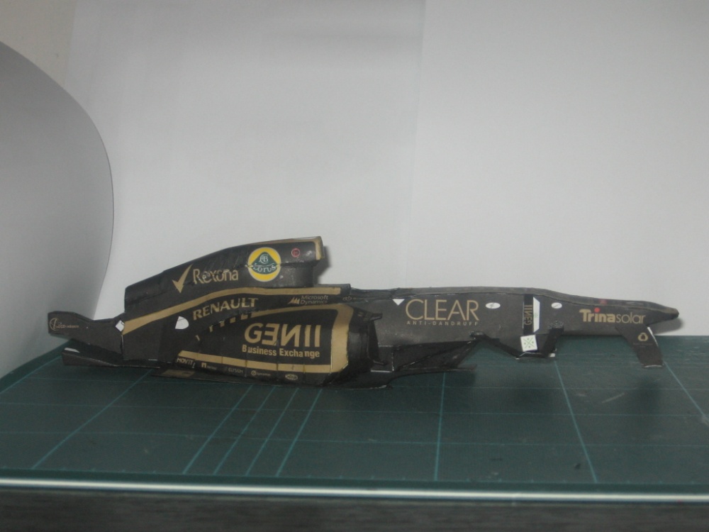 Lotus E20 (Plná velikost v novém okně) Lotus E20