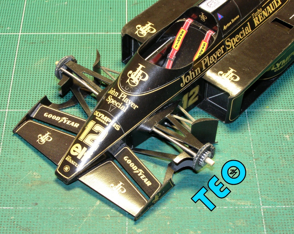 Lotus Renault 97T (Plná velikost v novém okně) Lotus Renault 97T