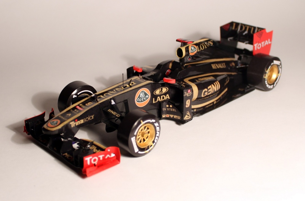 Lotus Renault R31 - Bruno Senna, Brazilian GP 2011 (Pln� velikost v nov�m okn�) Lotus Renault R31 - Bruno Senna, Brazilian GP 2011