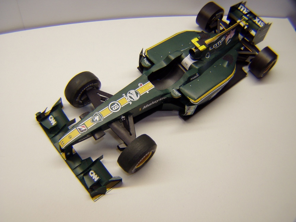 Lotus T127, 2010, F. Fauzy (Plná velikost v novém okně) Lotus T127, 2010, F. Fauzy
