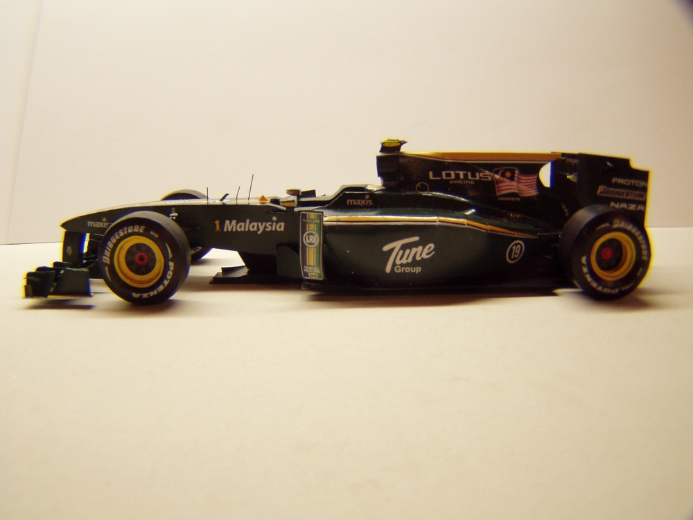 Lotus T127, 2010, F. Fauzy (Plná velikost v novém okně) Lotus T127, 2010, F. Fauzy